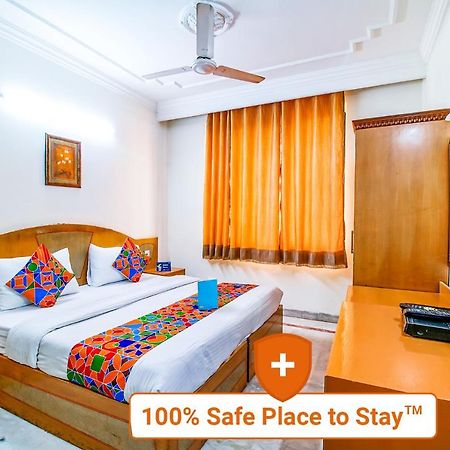 Fabhotel Ashu Palace Karol Bagh Делхи Екстериор снимка