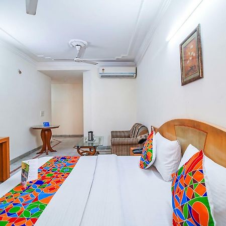 Fabhotel Ashu Palace Karol Bagh Делхи Екстериор снимка
