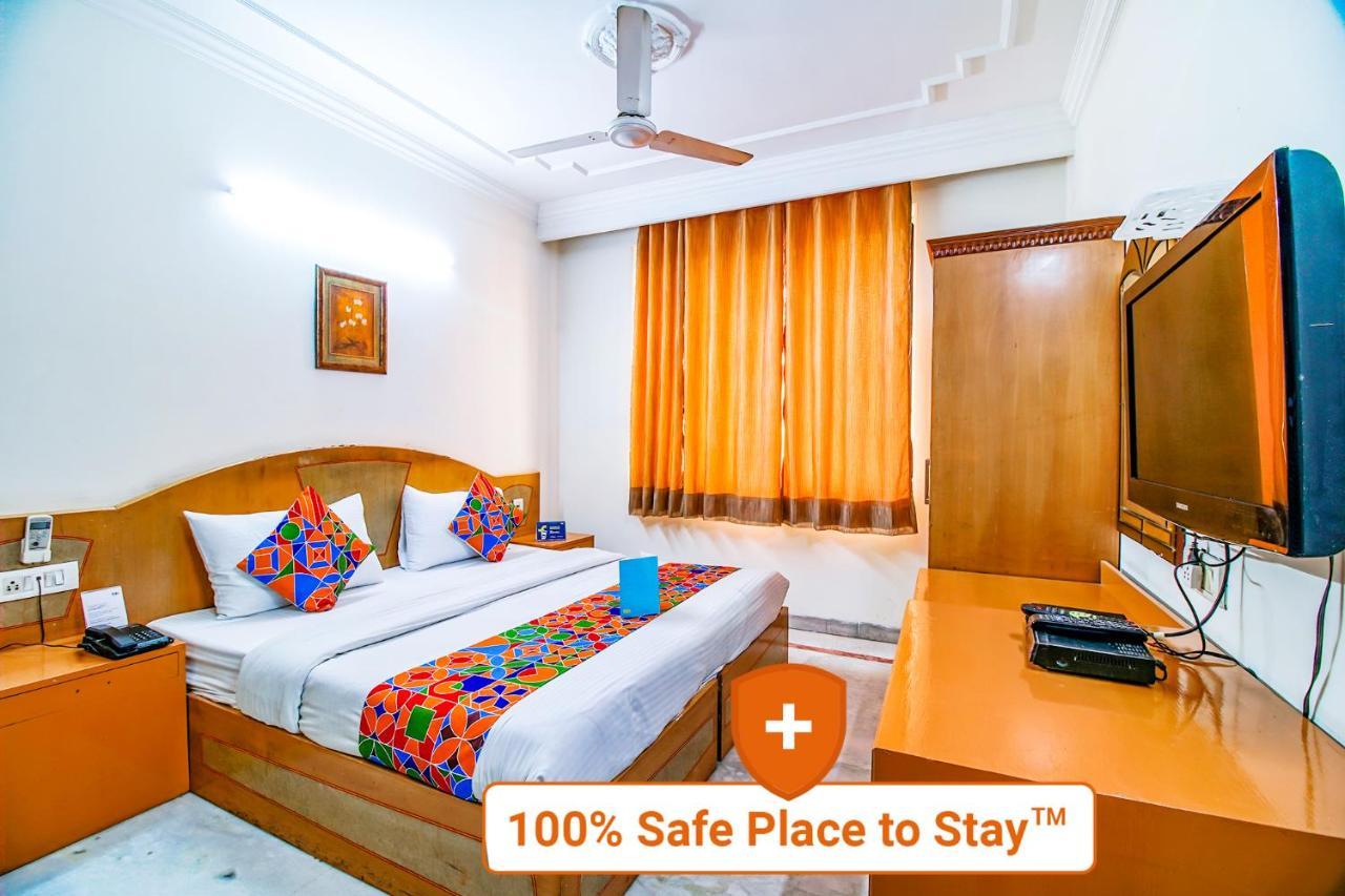 Fabhotel Ashu Palace Karol Bagh Делхи Екстериор снимка