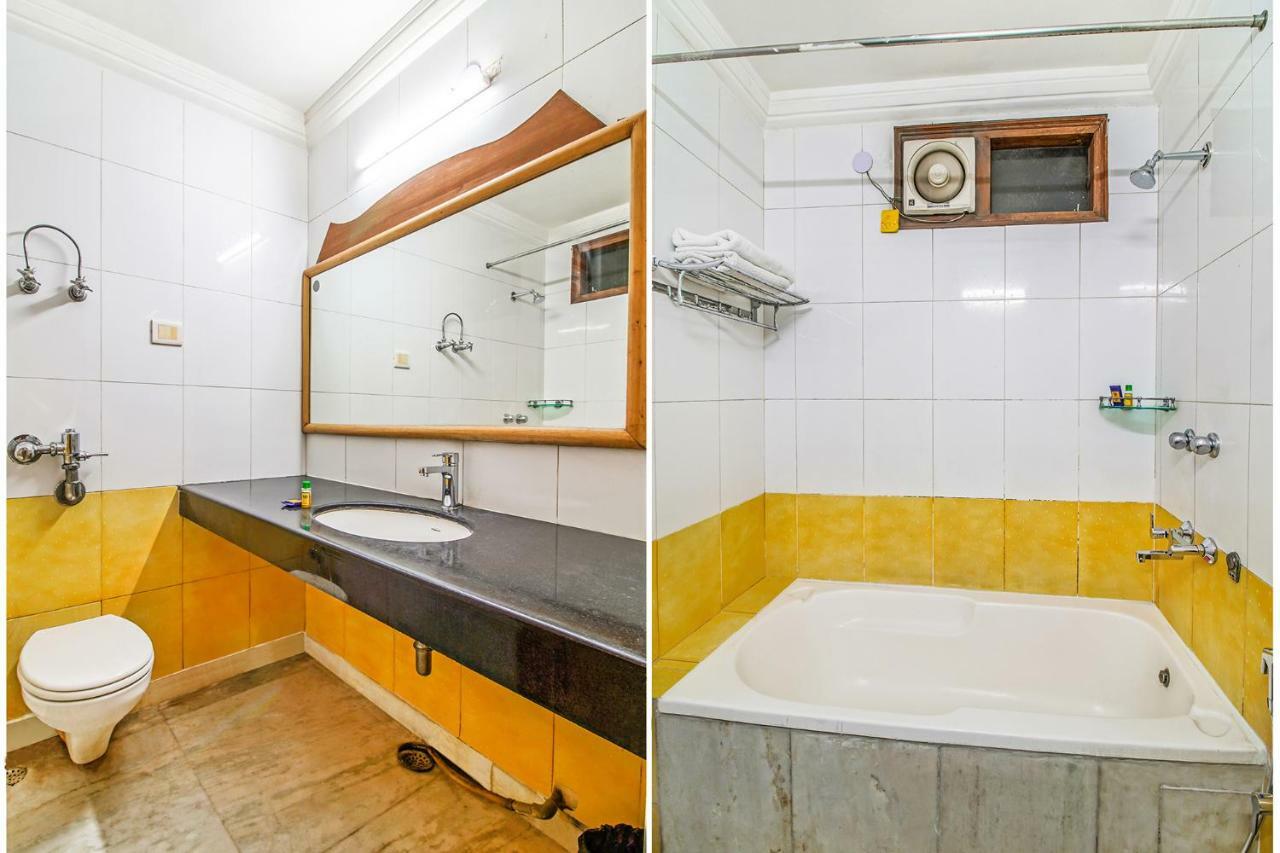 Fabhotel Ashu Palace Karol Bagh Делхи Екстериор снимка